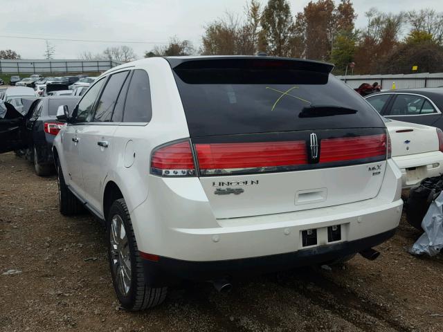 2LMDJ8JC4ABJ21491 - 2010 LINCOLN MKX WHITE photo 3