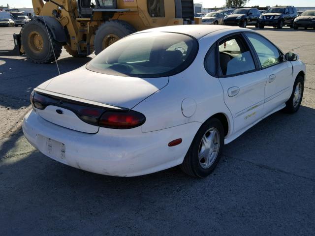 1FAFP52U4WA103496 - 1998 FORD TAURUS LX WHITE photo 4