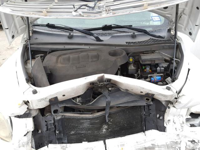 3GNCA13B09S617229 - 2009 CHEVROLET HHR LS Blanco foto 7