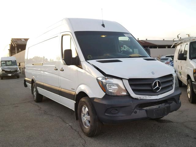 WD3PE8CCXFP115624 - 2015 MERCEDES-BENZ SPRINTER 2 WHITE photo 1