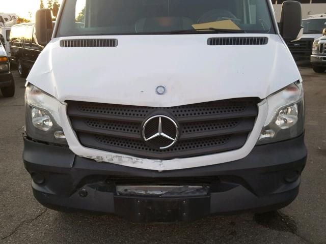 WD3PE8CCXFP115624 - 2015 MERCEDES-BENZ SPRINTER 2 WHITE photo 7