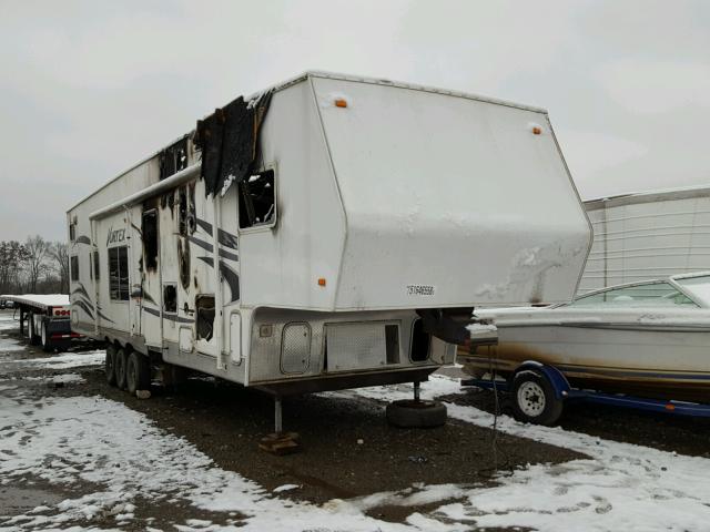 4XTFN38365C559018 - 2005 WAND TRAILER WHITE photo 1