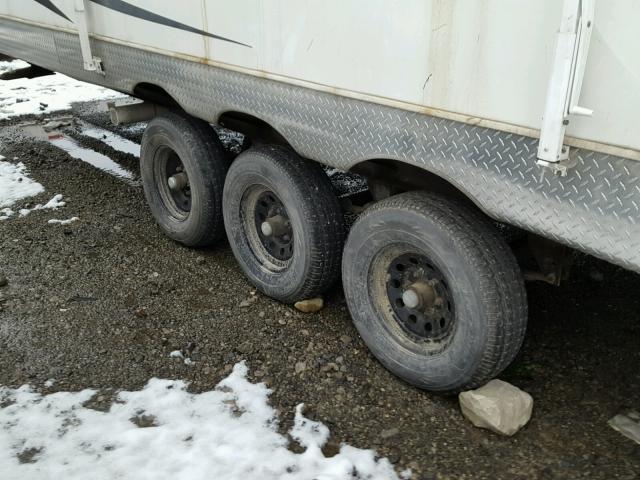 4XTFN38365C559018 - 2005 WAND TRAILER WHITE photo 8