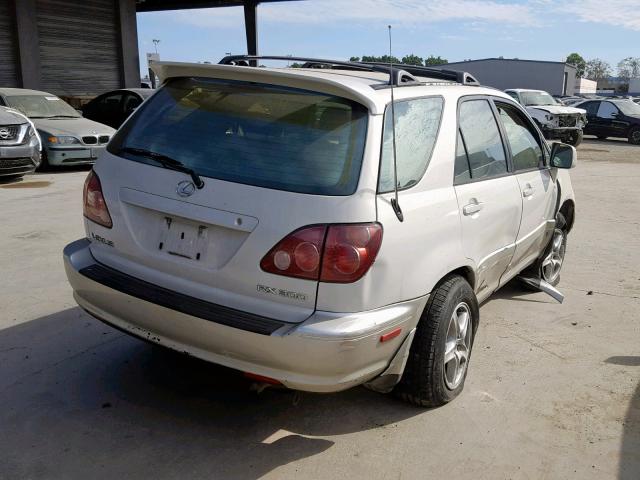 JT6GF10U1Y0074133 - 2000 LEXUS RX300 WHITE photo 4