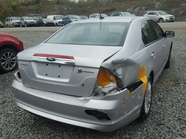 3FADP0L31AR137197 - 2010 FORD FUSION HYB SILVER photo 4