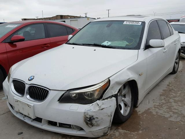 WBANE53507CY05286 - 2007 BMW 525 I WHITE photo 2