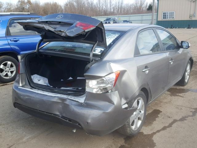 KNAFU4A24A5121265 - 2010 KIA FORTE EX GRAY photo 4