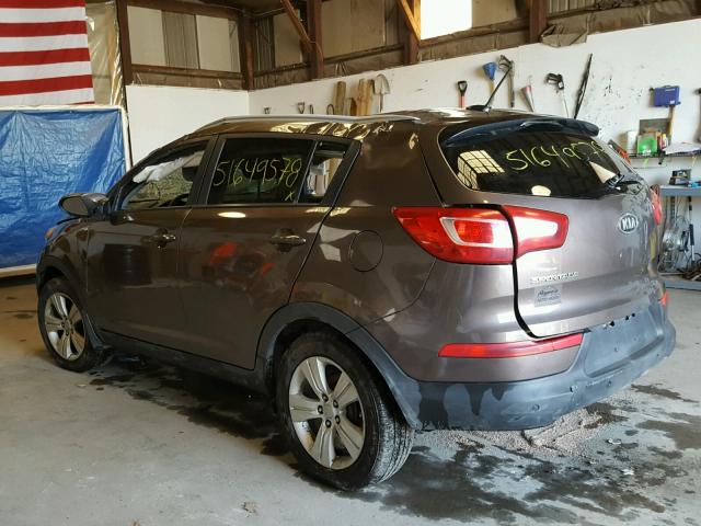 KNDPBCA21B7163258 - 2011 KIA SPORTAGE L BROWN photo 3