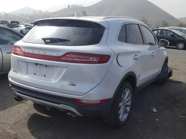 5LMCJ1A9XFUJ02848 - 2015 LINCOLN MKC WHITE photo 4