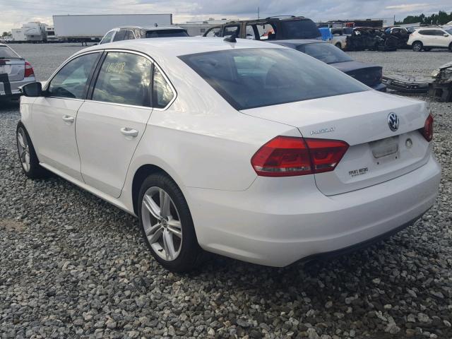 1VWBT7A37EC040905 - 2014 VOLKSWAGEN PASSAT SE WHITE photo 3