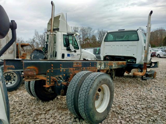 3FRXF75T48V575832 - 2008 FORD F750 SUPER WHITE photo 4