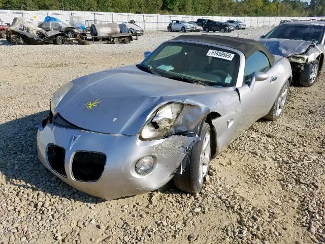 1G2MB33B46Y109277 - 2006 PONTIAC SOLSTICE SILVER photo 2