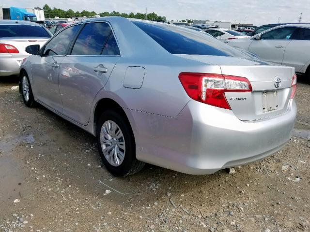 4T1BF1FK8CU050580 - 2012 TOYOTA CAMRY BASE SILVER photo 3