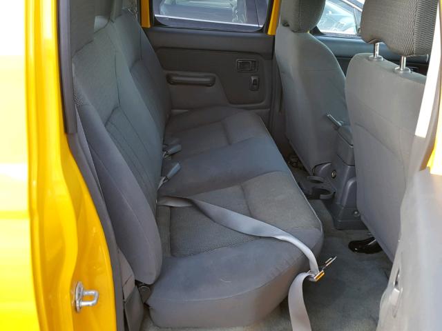 1N6ED27T03C464203 - 2003 NISSAN FRONTIER C YELLOW photo 6