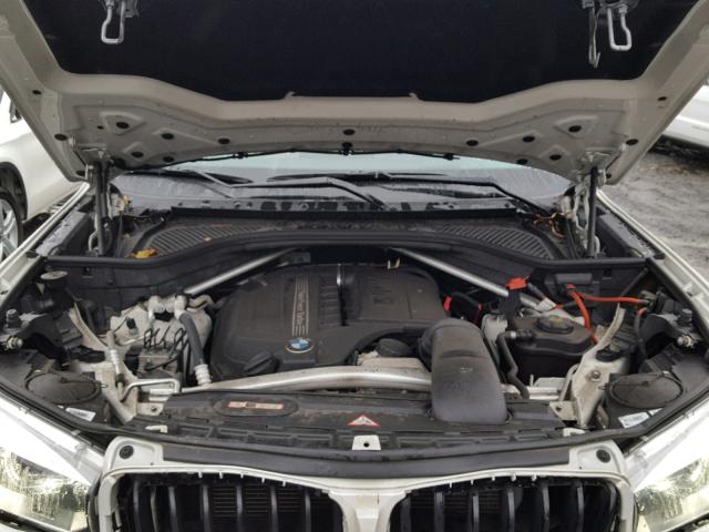 5UXKR0C5XF0K57308 - 2015 BMW X5 XDRIVE3 WHITE photo 7