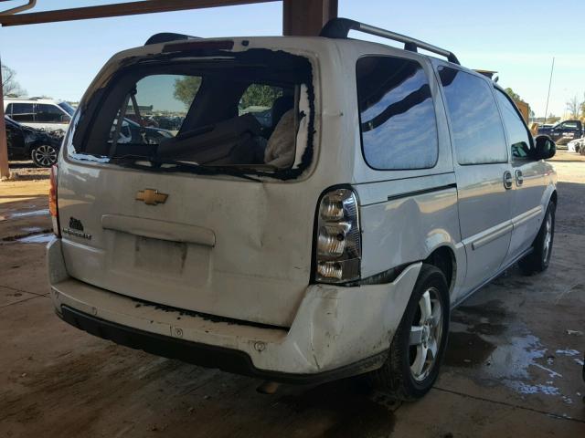 1GNDV33148D191913 - 2008 CHEVROLET UPLANDER L WHITE photo 4