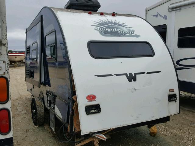 54CTW1H23H3031972 - 2017 WINNEBAGO RV TWO TONE photo 3