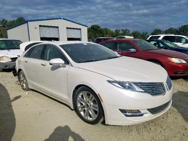 3LN6L2JK9GR609137 - 2016 LINCOLN MKZ WHITE photo 1