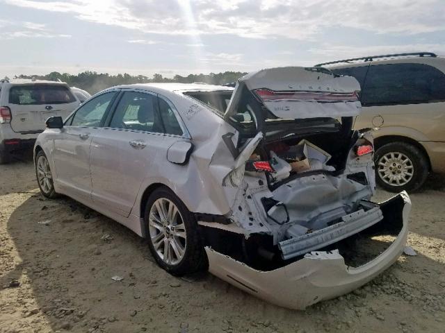 3LN6L2JK9GR609137 - 2016 LINCOLN MKZ WHITE photo 3