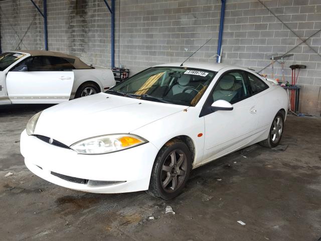 1ZWFT61L4X5615329 - 1999 MERCURY COUGAR V6 WHITE photo 2