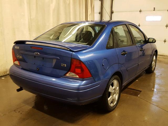 1FAFP38383W232469 - 2003 FORD FOCUS ZTS BLUE photo 4