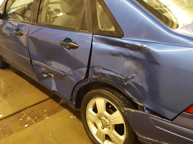 1FAFP38383W232469 - 2003 FORD FOCUS ZTS BLUE photo 9