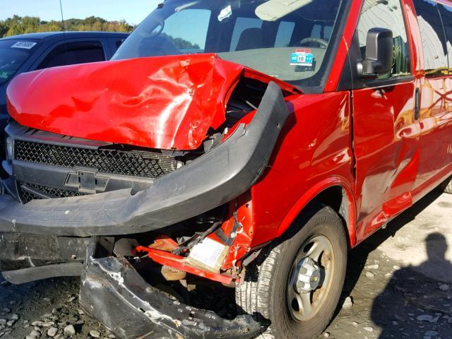 1GNFH154881212484 - 2008 CHEVROLET EXPRESS G1 RED photo 9