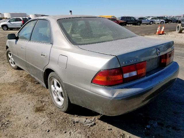 JT8BF22G3V0023582 - 1997 LEXUS ES 300 BROWN photo 3