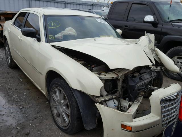 2C3KK53G47H699846 - 2007 CHRYSLER 300 TOURIN CREAM photo 1