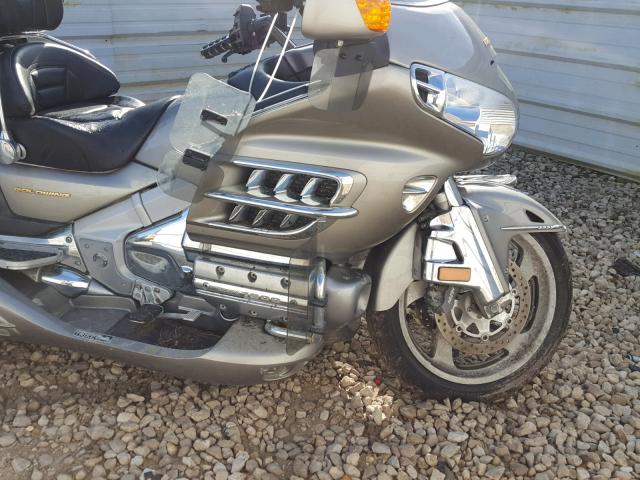 1HFSC47073A211987 - 2003 HONDA GL1800 GRAY photo 9