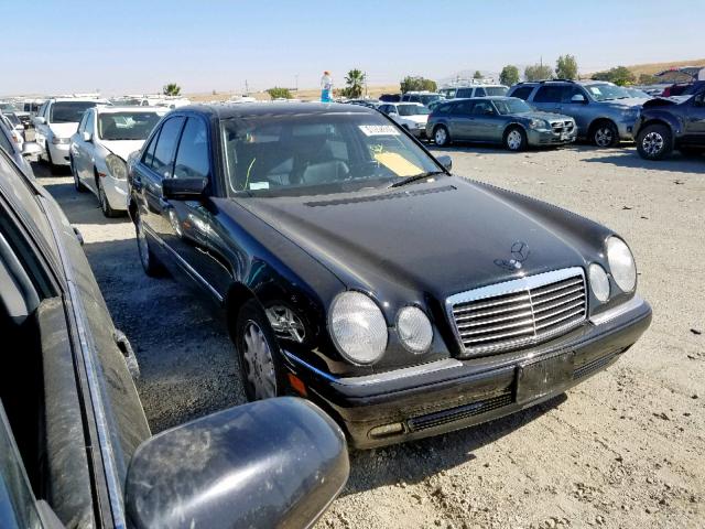 WDBJF65H7XA767318 - 1999 MERCEDES-BENZ E 320 BLACK photo 1