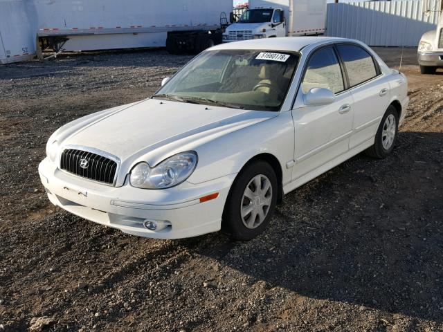 KMHWF25SX5A167915 - 2005 HYUNDAI SONATA GL WHITE photo 2