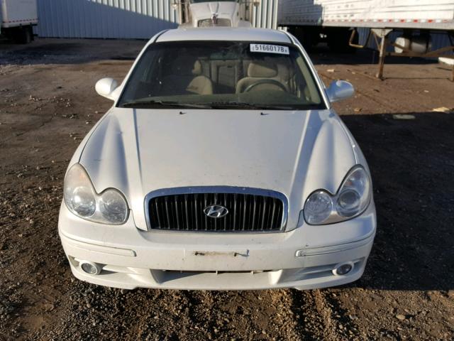 KMHWF25SX5A167915 - 2005 HYUNDAI SONATA GL WHITE photo 9