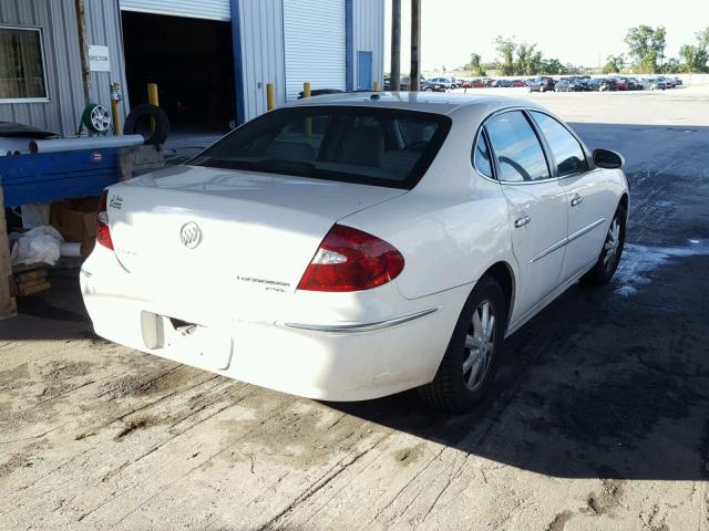 2G4WD532551256618 - 2005 BUICK LACROSSE C WHITE photo 4