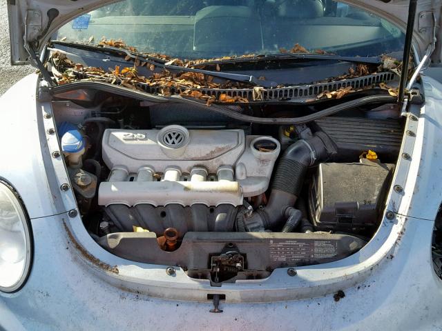 3VWRG3AG7AM011850 - 2010 VOLKSWAGEN NEW BEETLE 蓝色 照片 7