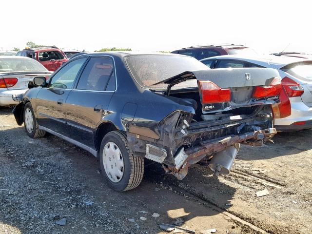 1HGCG5649XA145348 - 1999 HONDA ACCORD LX BLACK photo 3