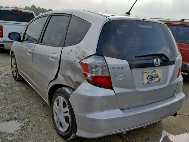 JHMGE8H35BC013503 - 2011 HONDA FIT GRAY photo 3