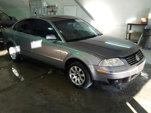 WVWPD63B63P109965 - 2003 VOLKSWAGEN PASSAT GLS GRAY photo 1