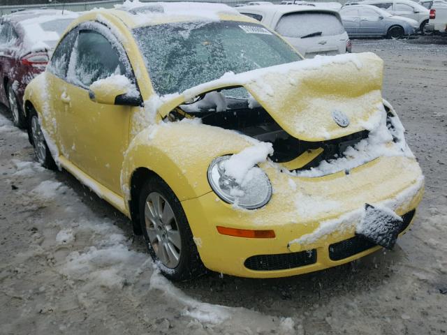 3VWRG3AG7AM034660 - 2010 VOLKSWAGEN NEW BEETLE YELLOW photo 1