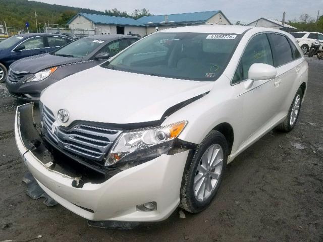 4T3ZA3BB2CU057465 - 2012 TOYOTA VENZA LE WHITE photo 2