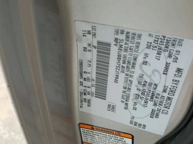 5LMEU88H75ZJ19940 - 2005 LINCOLN AVIATOR 银色 照片 10