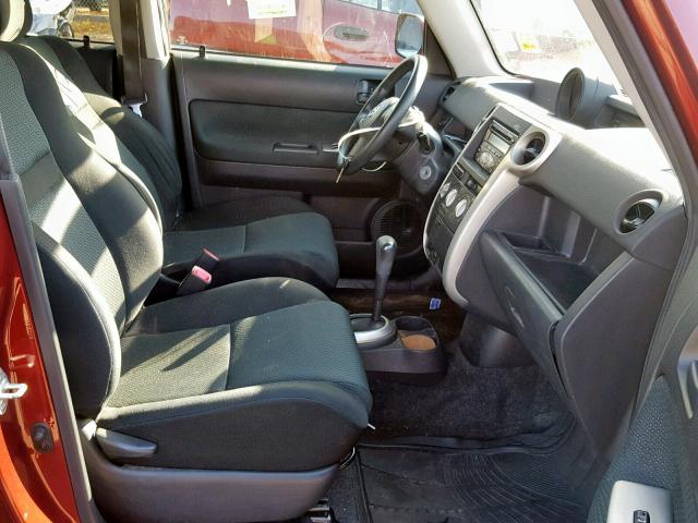 JTLKT324364066744 - 2006 TOYOTA SCION XB Rot Foto 5