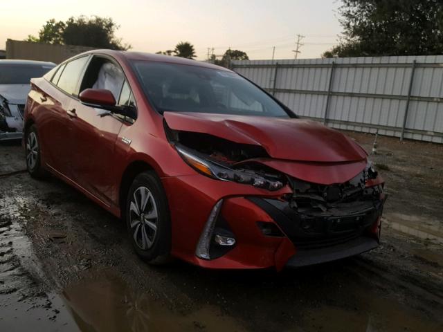 JTDKARFP7H3048040 - 2017 TOYOTA PRIUS PRIM RED photo 1