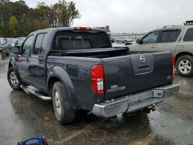 1N6AD0ER6AC447347 - 2010 NISSAN FRONTIER C BLACK photo 3