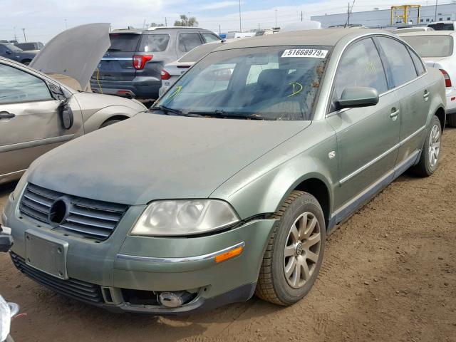 WVWPD63B43P186074 - 2003 VOLKSWAGEN PASSAT GLS GREEN photo 2