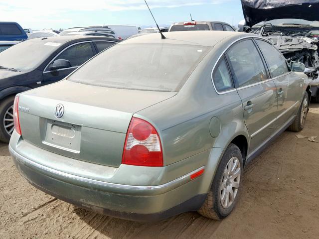 WVWPD63B43P186074 - 2003 VOLKSWAGEN PASSAT GLS GREEN photo 4