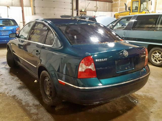 WVWTH63BX1E112993 - 2001 VOLKSWAGEN PASSAT GLX GREEN photo 3