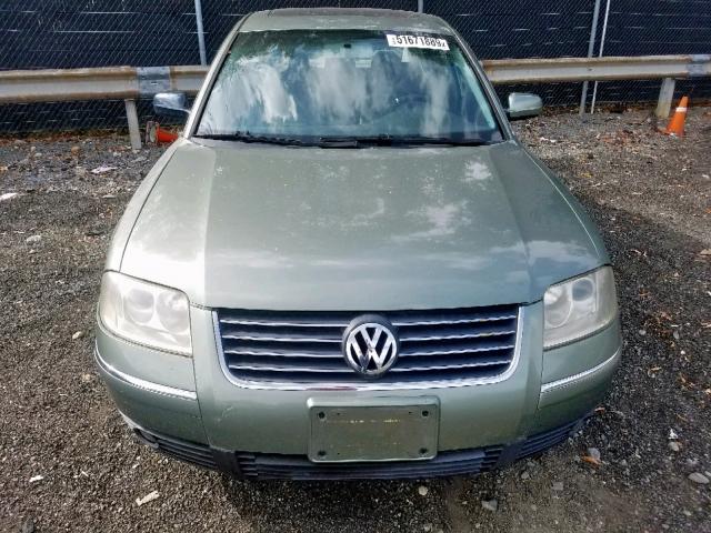 WVWPD63B43P260822 - 2003 VOLKSWAGEN PASSAT GLS GREEN photo 9