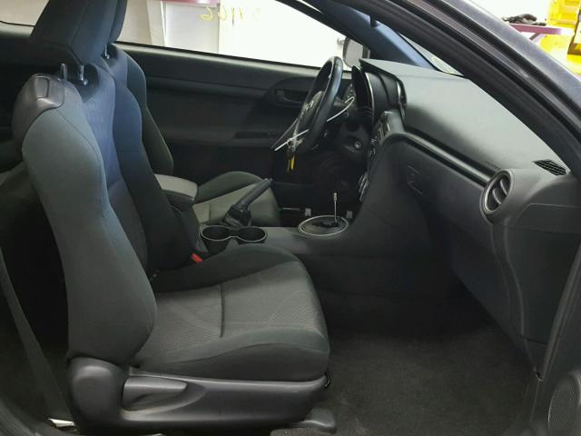 JTKJF5C72D3061744 - 2013 TOYOTA SCION TC Boz foto 5