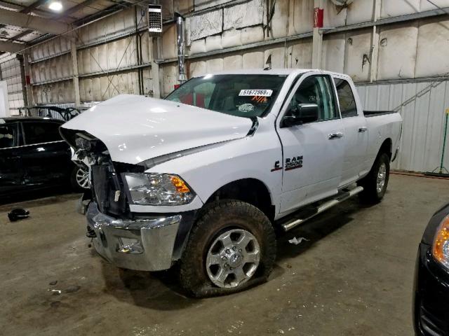 3C6UR5DL1GG359623 - 2016 RAM 2500 SLT 白色 照片 2
